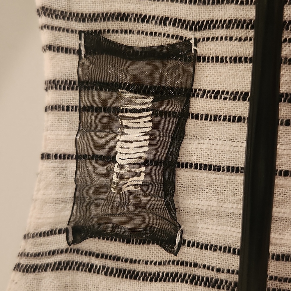 Reformation Striped Linen Dress Size Medium Without Belt - Picture 3 of 9